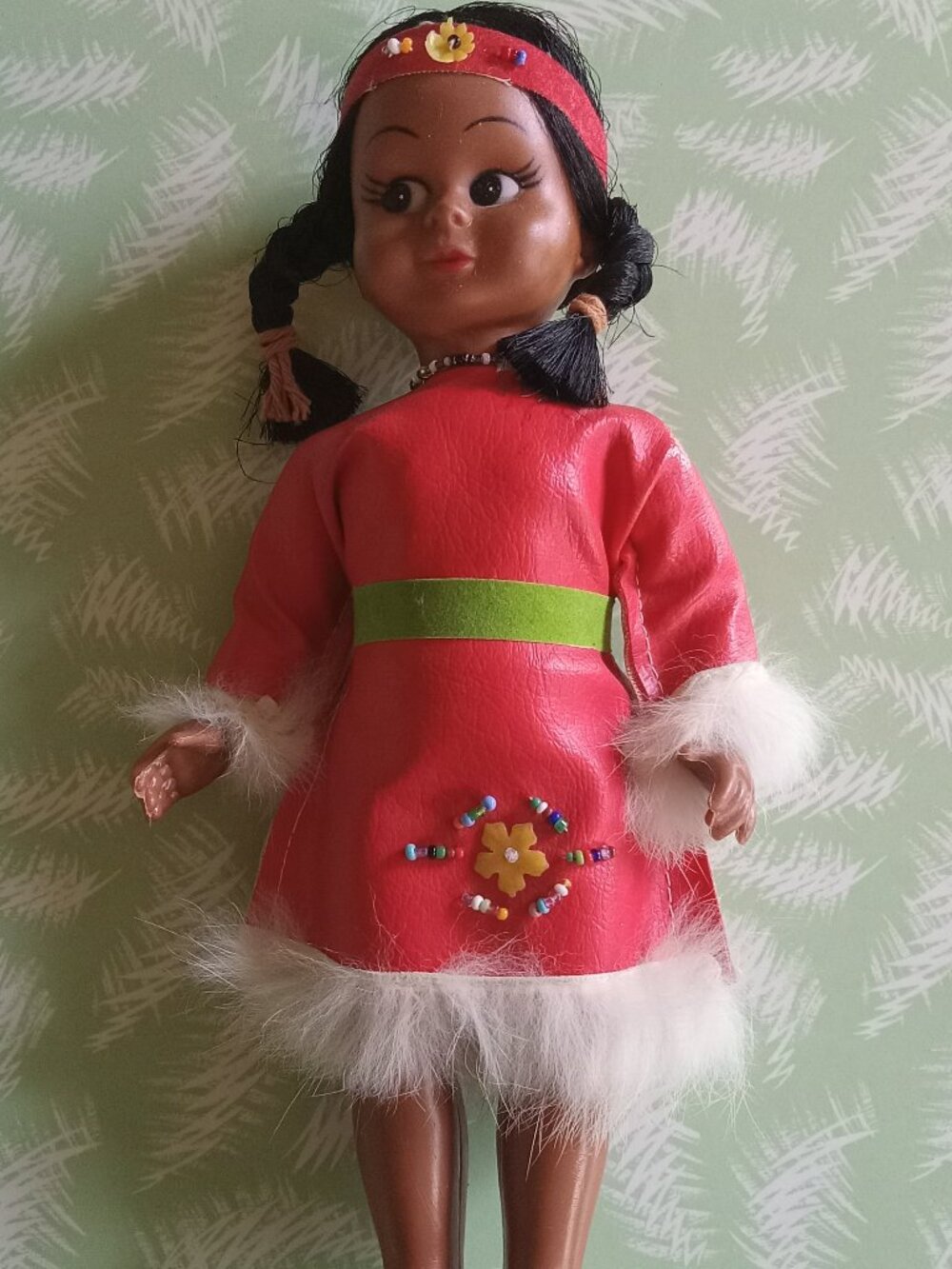 Vintage native american navajo plastic doll 1960 1970
